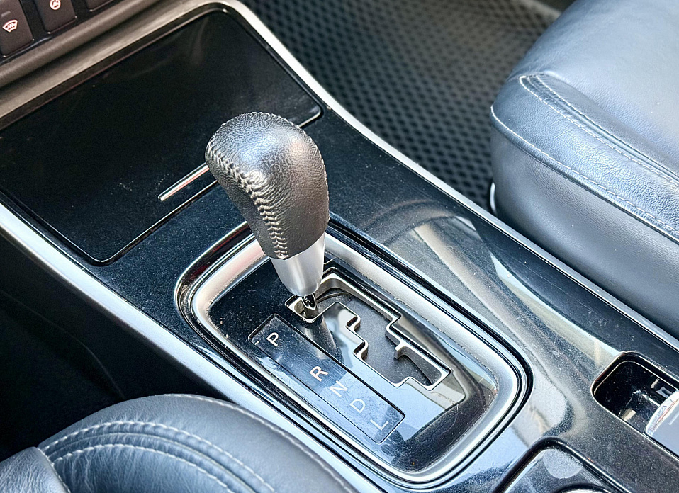 Mitsubishi Outlander, III Рестайлинг 3 2.4 CVT (167 л.с.) 4WD