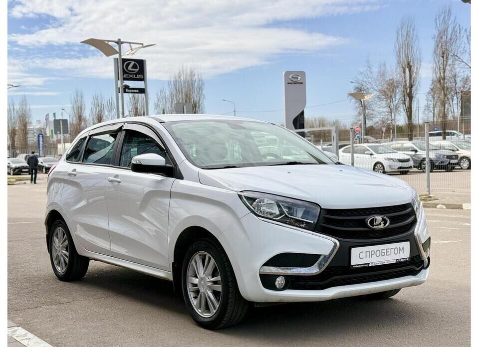 LADA (ВАЗ) XRAY, I 1.6 MT (110 л.с.)