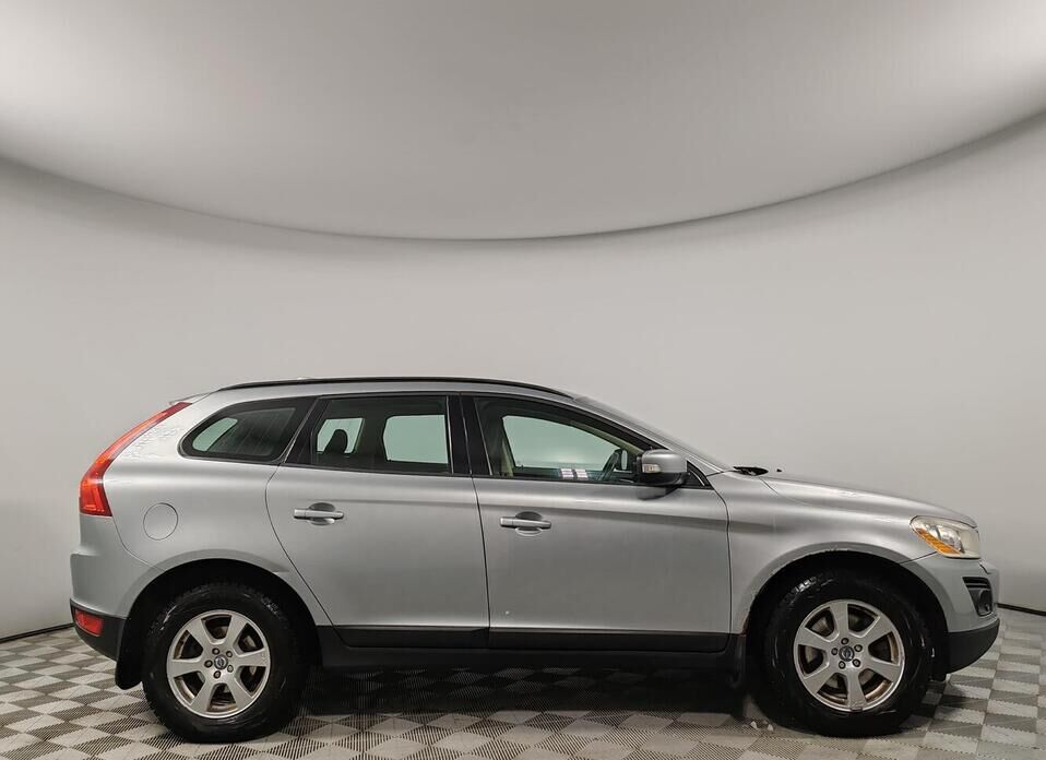 Volvo XC60, I 2.4d AT (175 л.с.)