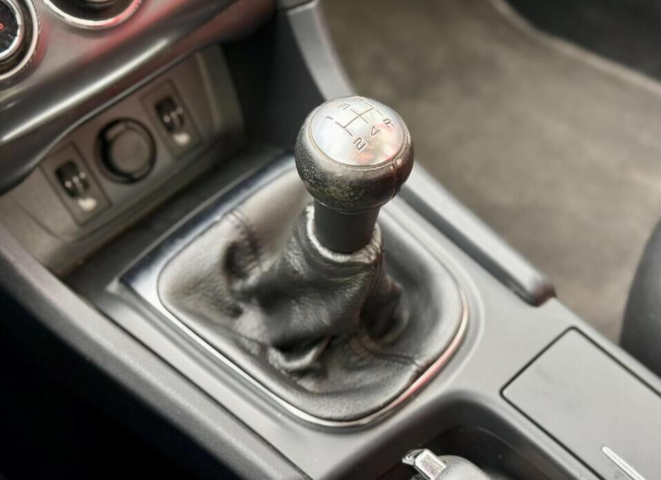 Citroen C4, II 1.6 MT (115 л.с.)