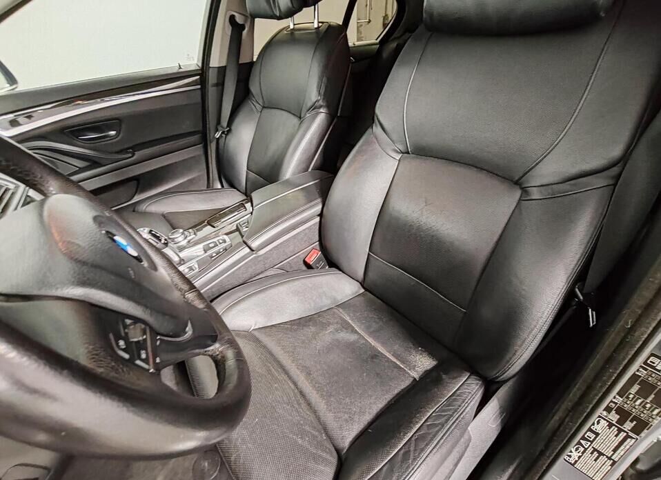 BMW 5 серии, VI (F10/F11/F07) 528i xDrive 2.0 AT (245 л.с.) 4WD