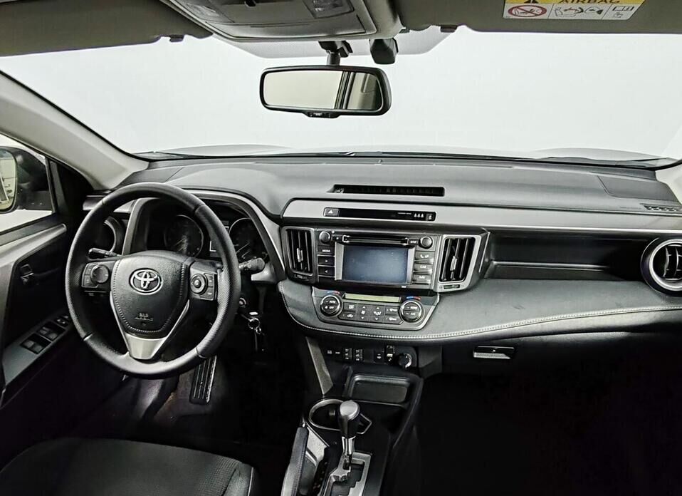 Toyota RAV4, IV (XA40) Рестайлинг 2.0 CVT (146 л.с.) 4WD