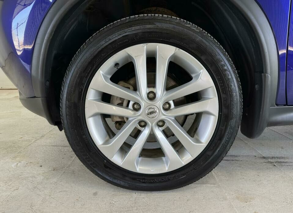Nissan Juke 1.6 CVT (117 л.с.)