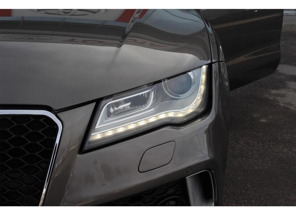 Audi A7, I (4G) 3.0 AMT (300 л.с.) 4WD