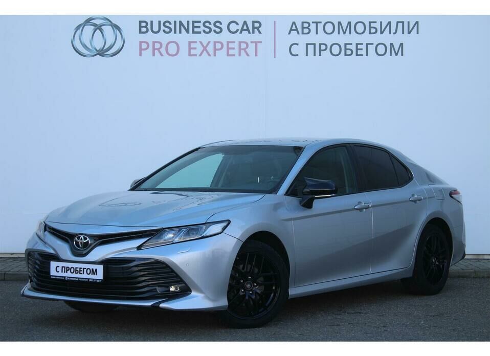 Toyota Camry 2.5 AT (181 л.с.)