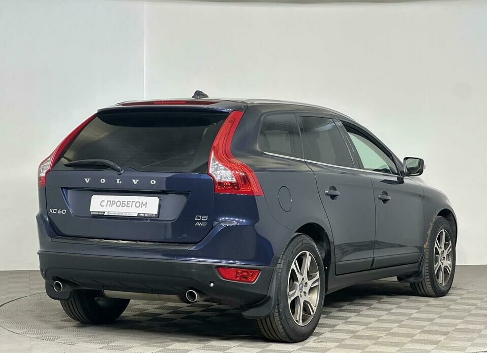 Volvo XC60 2.4d AT (215 л.с.) 4WD
