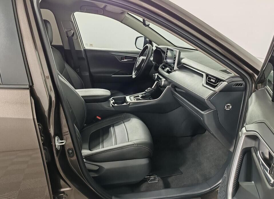 Toyota RAV4, V (XA50) 2.0 CVT (149 л.с.) 4WD