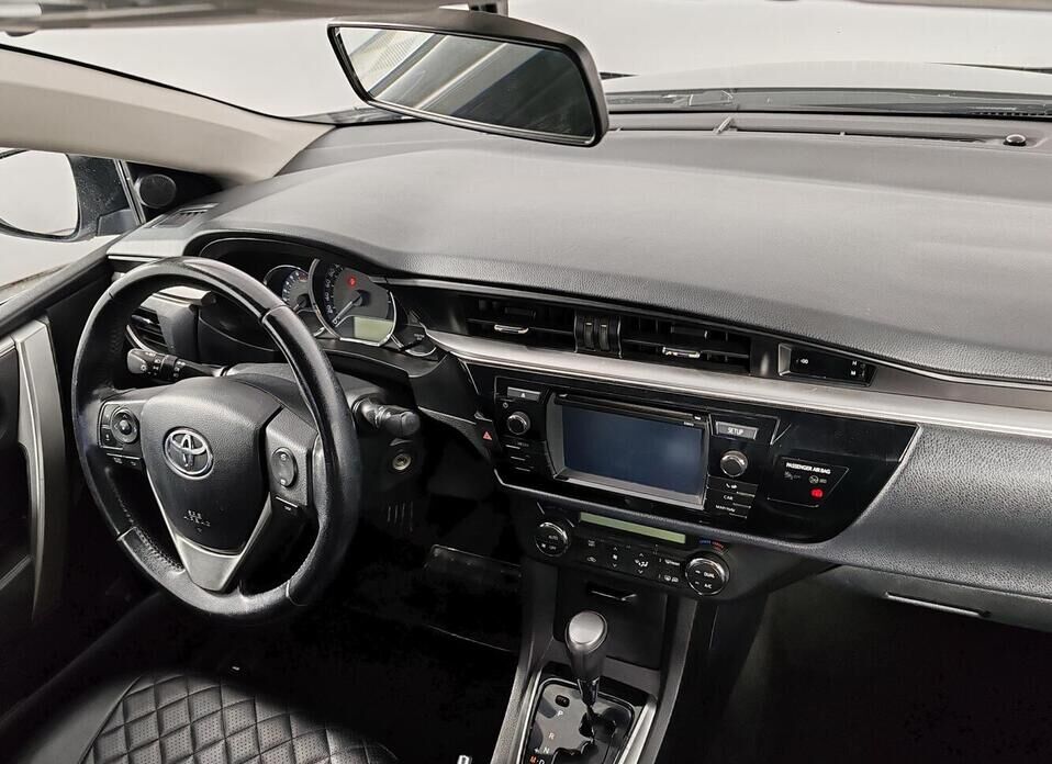 Toyota Corolla 1.6 CVT (122 л.с.)