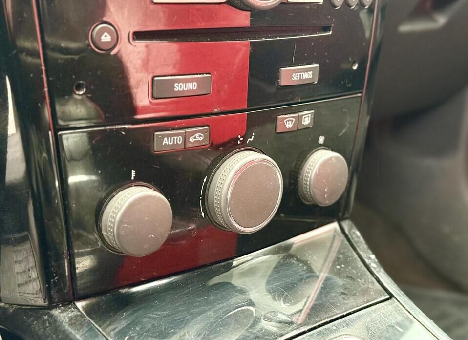 Opel Astra, H Рестайлинг GTC 1.8 AT (140 л.с.)