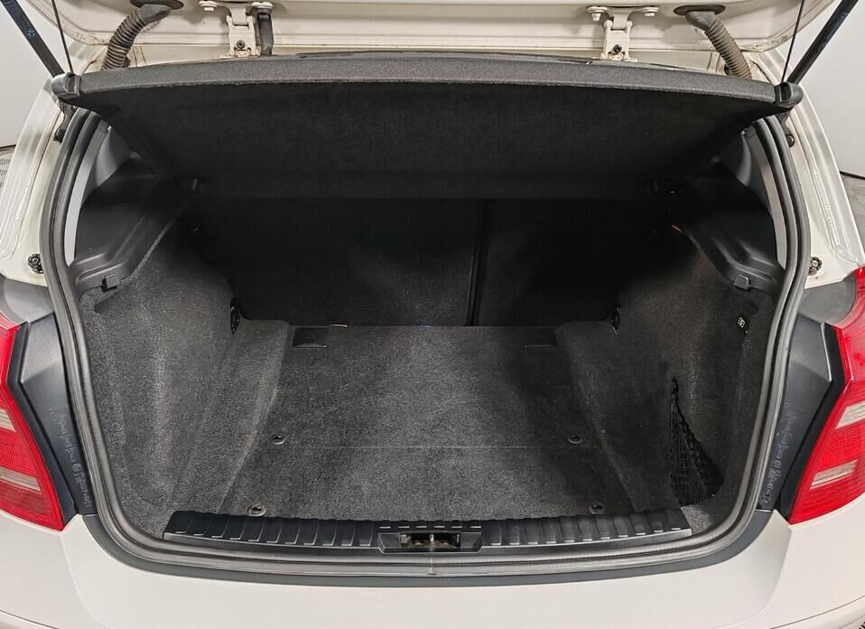 BMW 1 серии, I (E81/E82/E87/E88) Рестайлинг 118i 2.0 AT (136 л.с.)