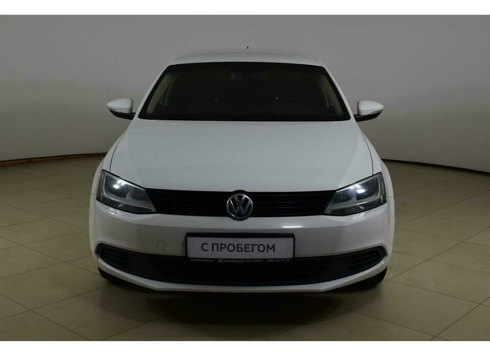 Volkswagen Jetta 1.6 AT (105 л.с.)