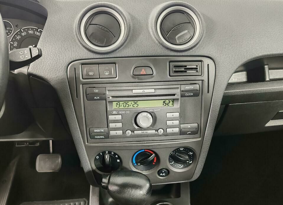 Ford Fusion 1.6 AT (101 л.с.)