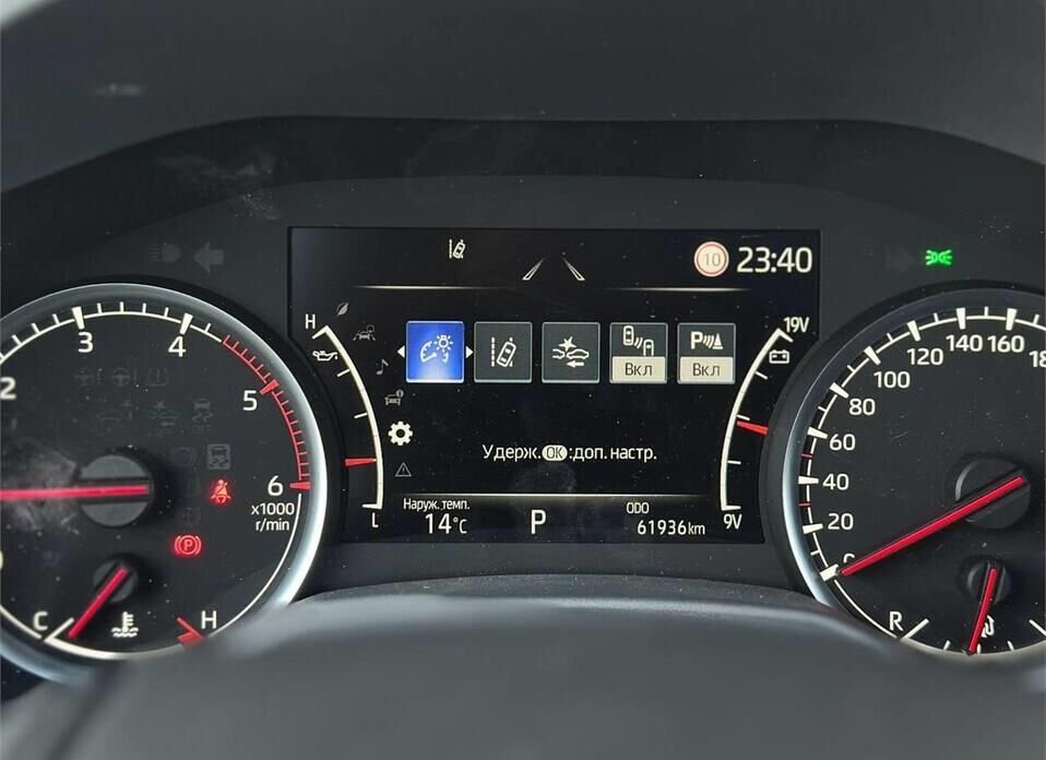 Toyota Land Cruiser 3.4d AT (299 л.с.) 4WD