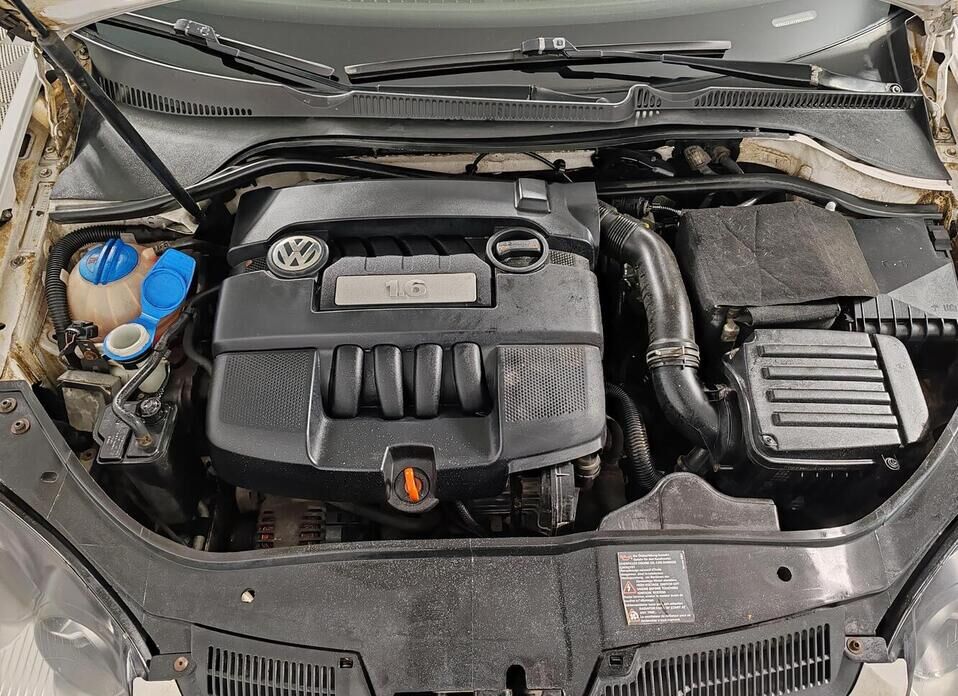 Volkswagen Golf, V 1.6 MT (102 л.с.)