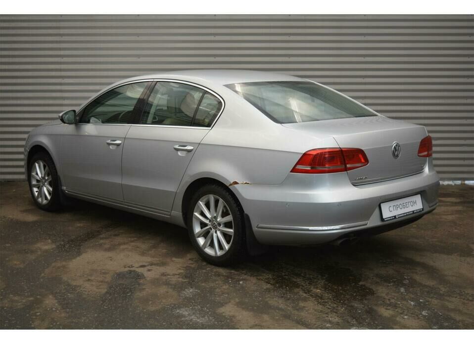 Volkswagen Passat 1.8 AMT (152 л.с.)