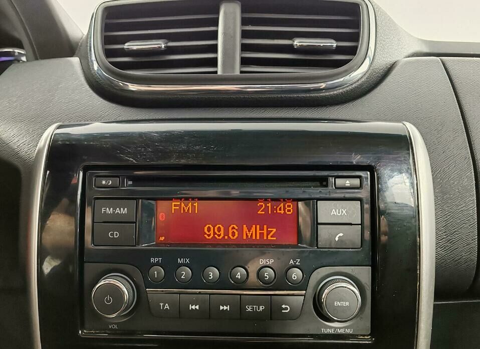 Nissan Terrano 2.0 AT (143 л.с.) 4WD
