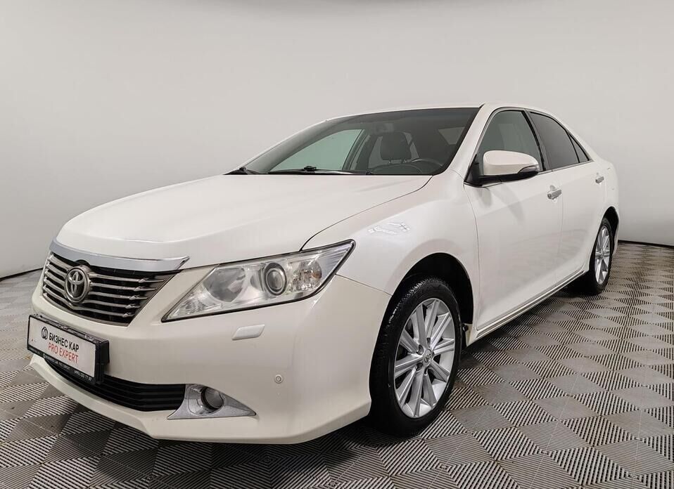 Toyota Camry, VII (XV50) 3.5 AT (249 л.с.)