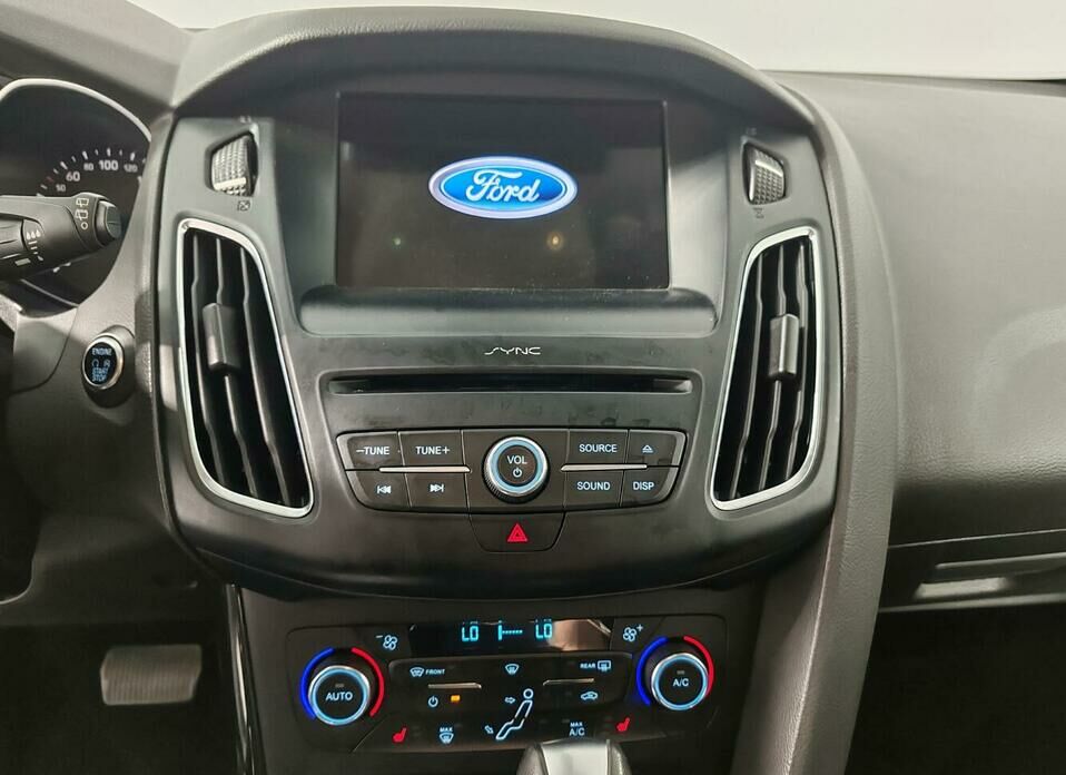 Ford Focus 1.5 AT (150 л.с.)