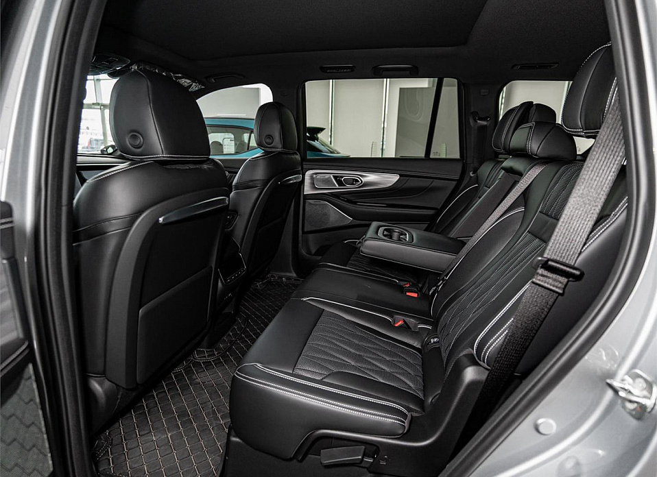 GAC GS8, II 2.0 AT (231 л.с.) 4WD