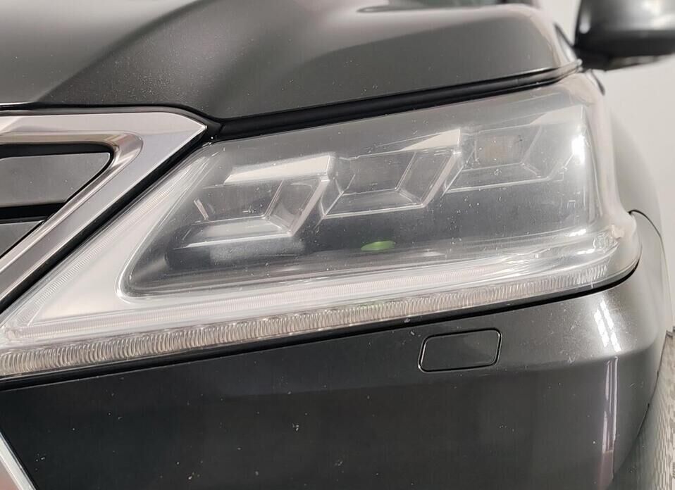 Lexus LX, III Рестайлинг 2 450d 4.5d AT (272 л.с.) 4WD