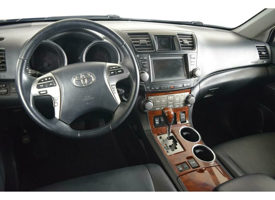 Toyota Highlander 3.5 AT (273 л.с.) 4WD