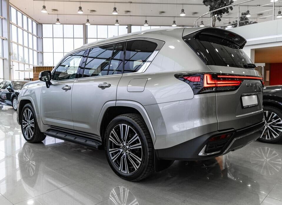 Lexus LX, IV 600 3.5 AT (415 л.с.) 4WD