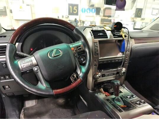 Lexus GX, 2014&nbsp;г., 327&nbsp;341&nbsp;км