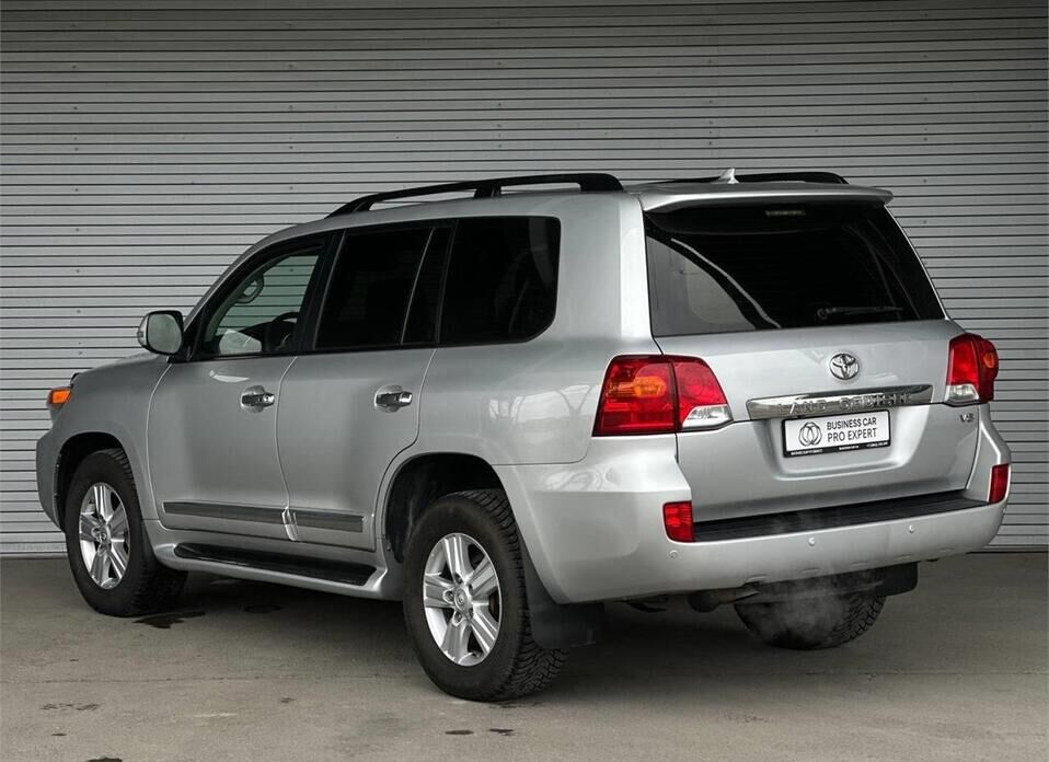 Toyota Land Cruiser 4.6 AT (309 л.с.) 4WD