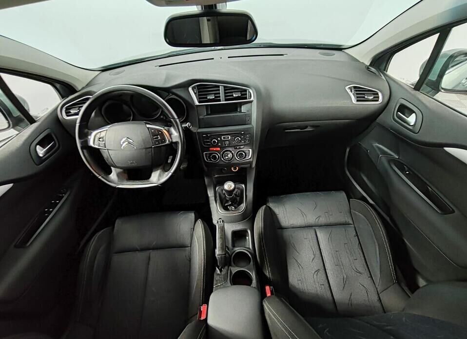 Citroen C4, II 1.6 MT (120 л.с.)