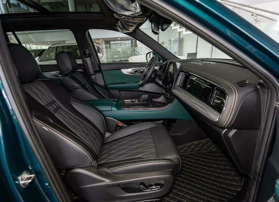 GAC GS8 2.0 AT (231 л.с.) 4WD