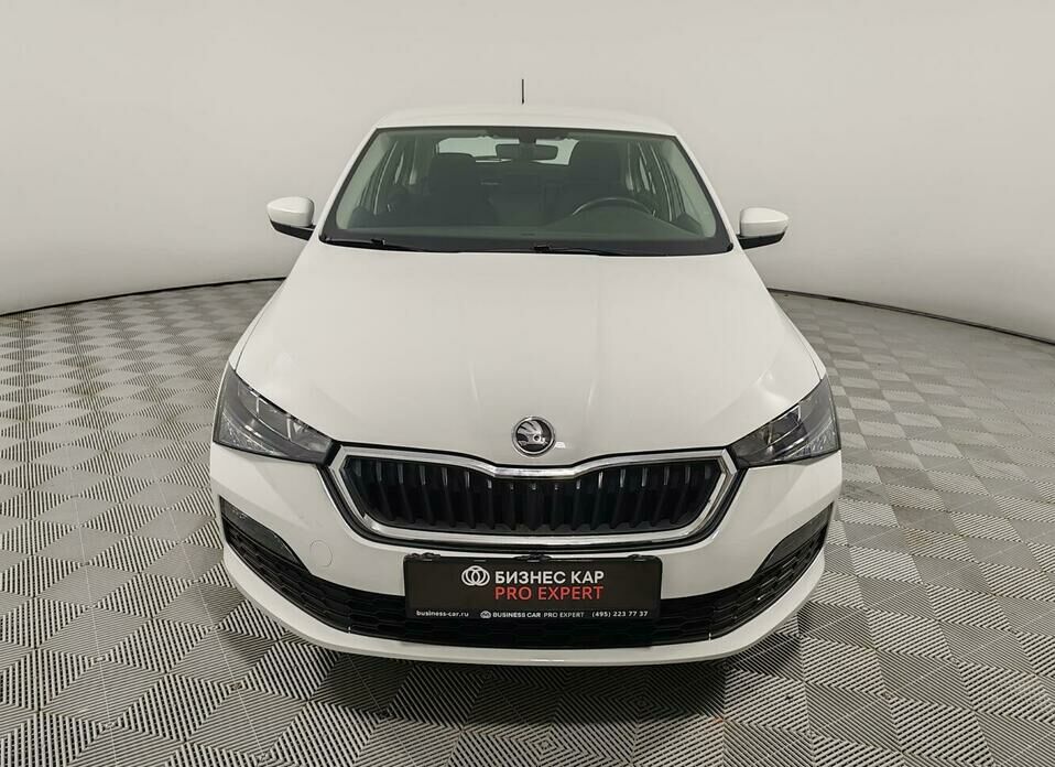 Skoda Rapid 1.6 AT (110 л.с.)