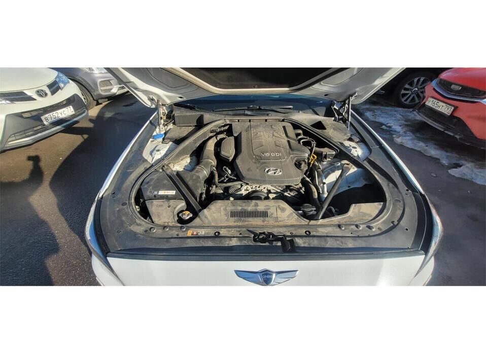 Hyundai Genesis, II 3.0 AT (249 л.с.) 4WD