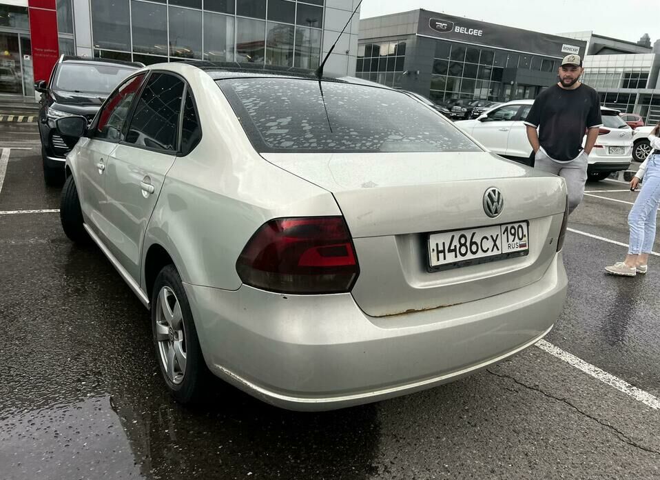 Volkswagen Polo 1.6 MT (105 л.с.)