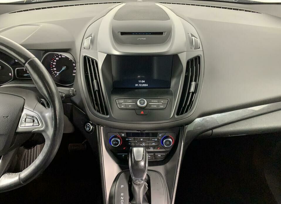 Ford Kuga 1.5 AT (182 л.с.) 4WD