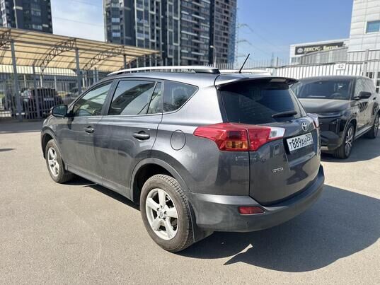 Toyota RAV4, 2014&nbsp;г., 149&nbsp;108&nbsp;км