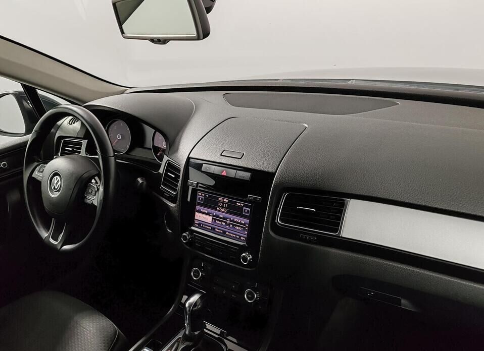 Volkswagen Touareg, II 3.0d AT (204 л.с.) 4WD