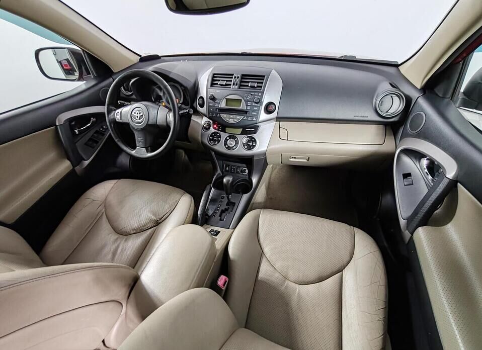 Toyota RAV4 2.4 AT (170 л.с.) 4WD