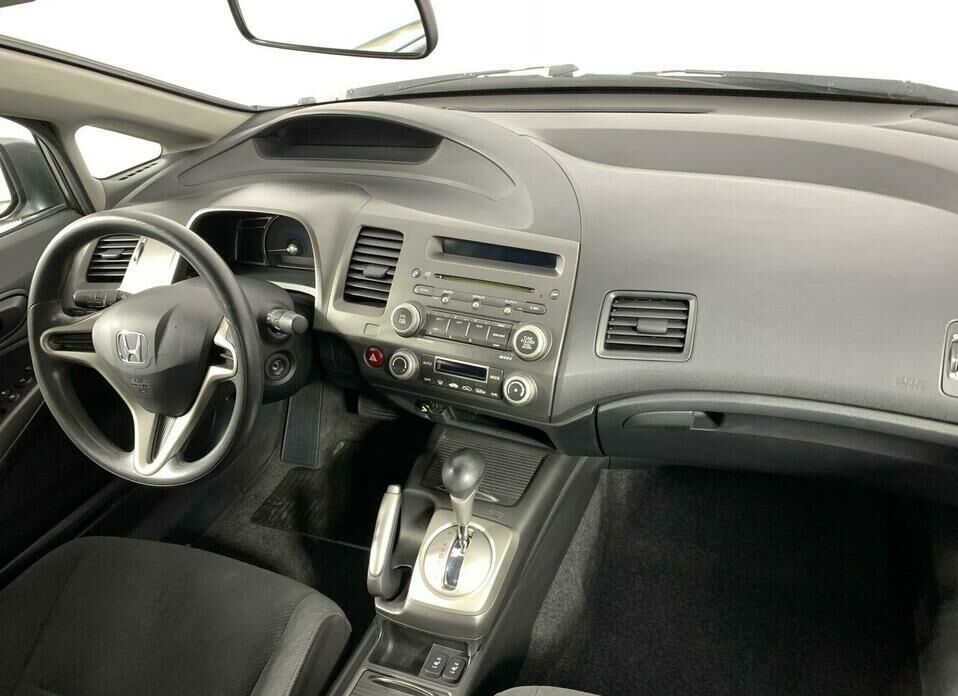 Honda Civic 1.8 AT (140 л.с.)