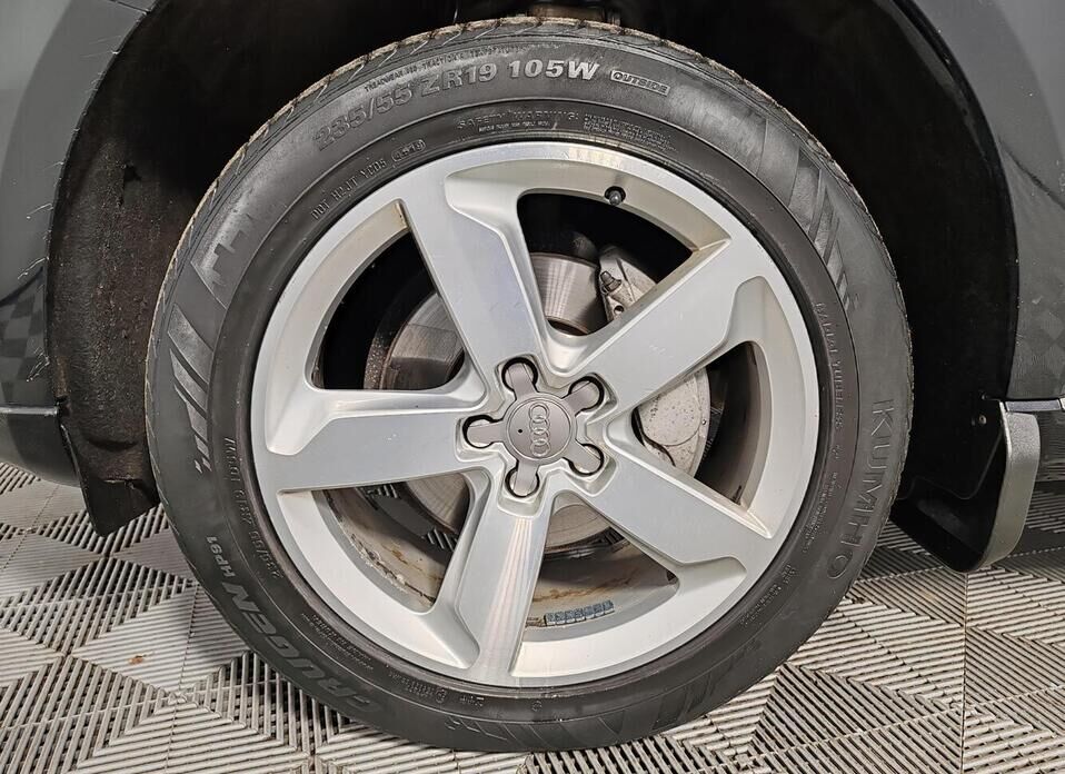 Audi Q5, I (8R) Рестайлинг 2.0 AT (225 л.с.) 4WD