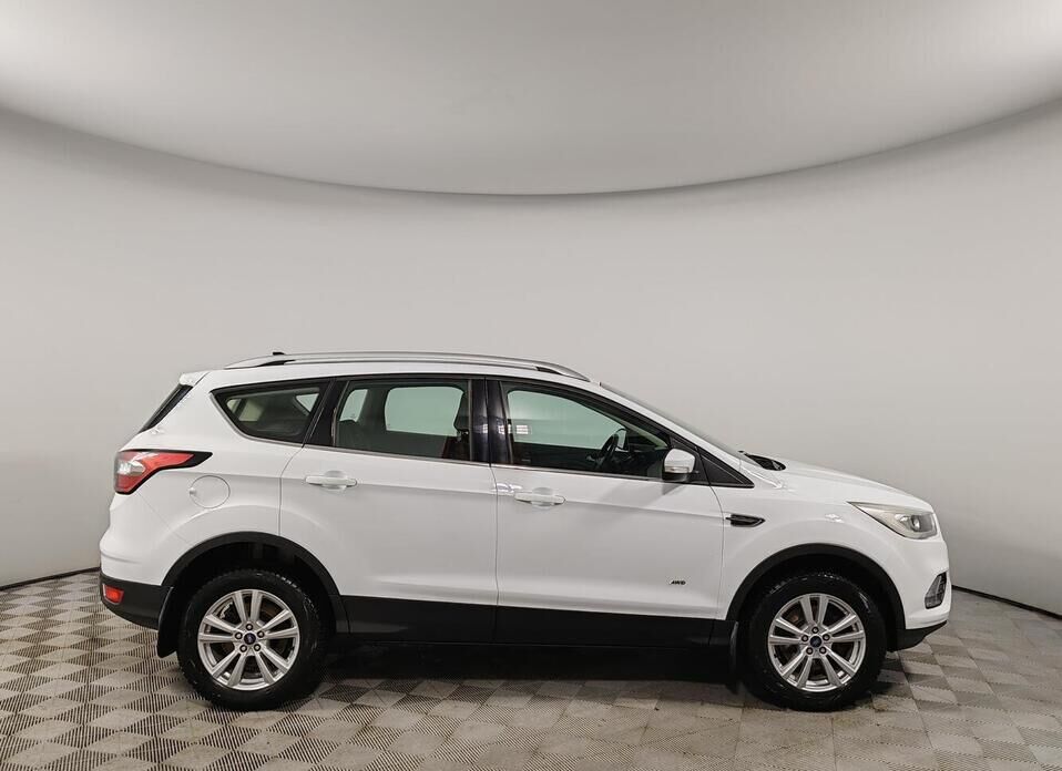 Ford Kuga, II Рестайлинг 1.5 AT (150 л.с.) 4WD