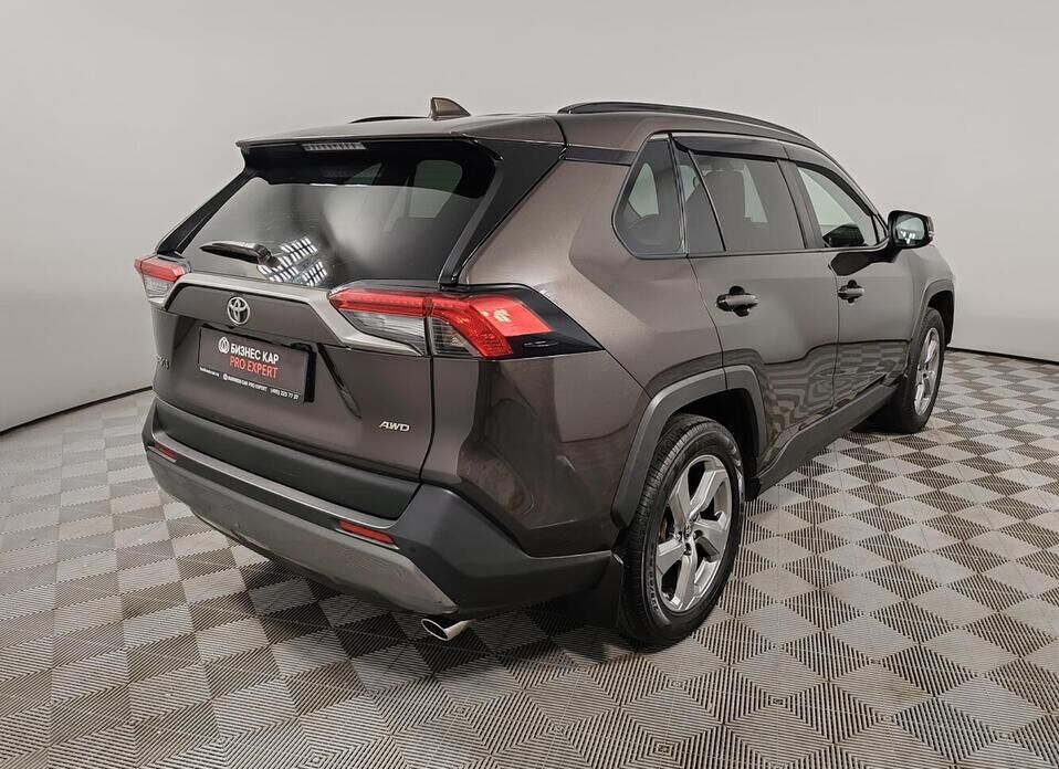 Toyota RAV4 2.5 AT (199 л.с.) 4WD