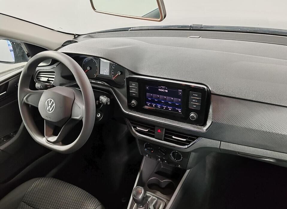 Volkswagen Polo 1.6 MT (110 л.с.)