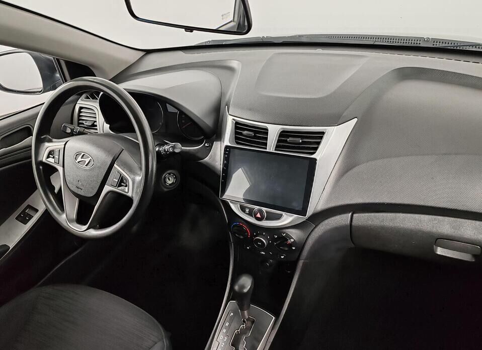 Hyundai Solaris 1.4 AT (107 л.с.)