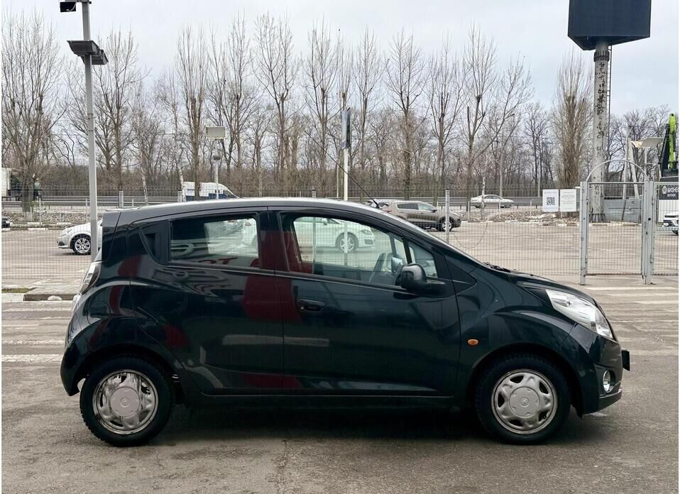 Chevrolet Spark, III 1.0 AT (67 л.с.)