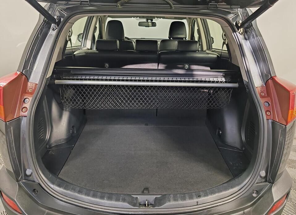 Toyota RAV4, IV (XA40) 2.0 CVT (146 л.с.) 4WD