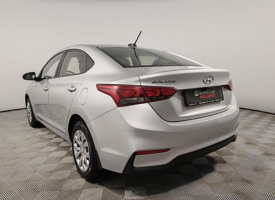 Hyundai Solaris, II 1.6 MT (123 л.с.)