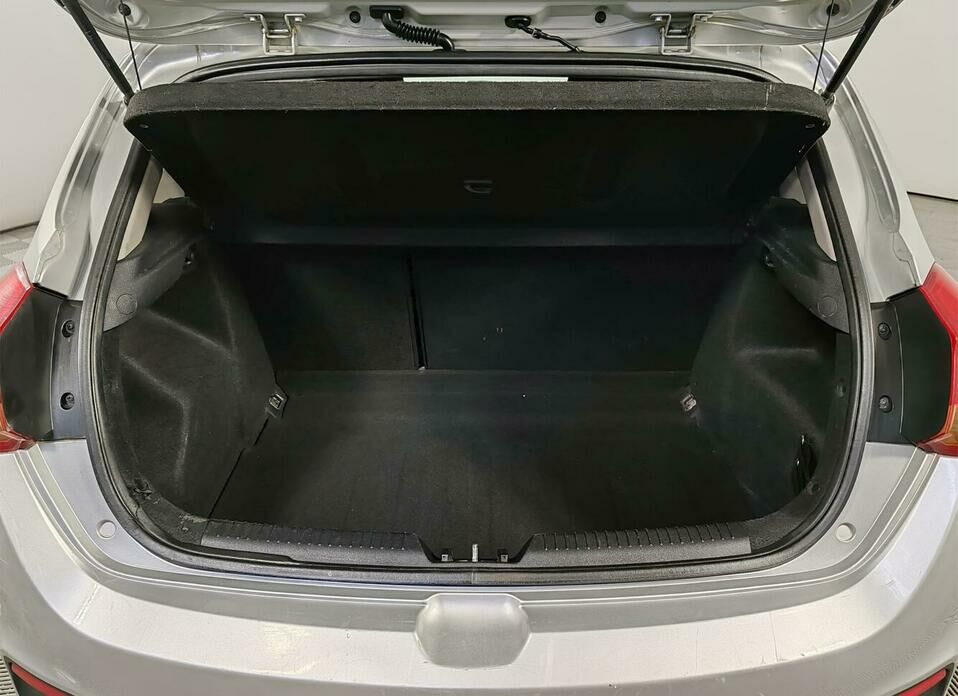 Kia Ceed 1.6 AT (129 л.с.)