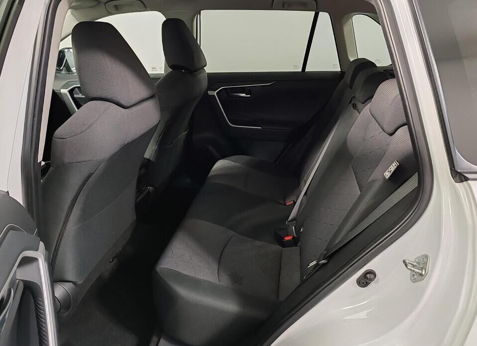 Toyota RAV4, V (XA50) 2.5 AT (199 л.с.) 4WD