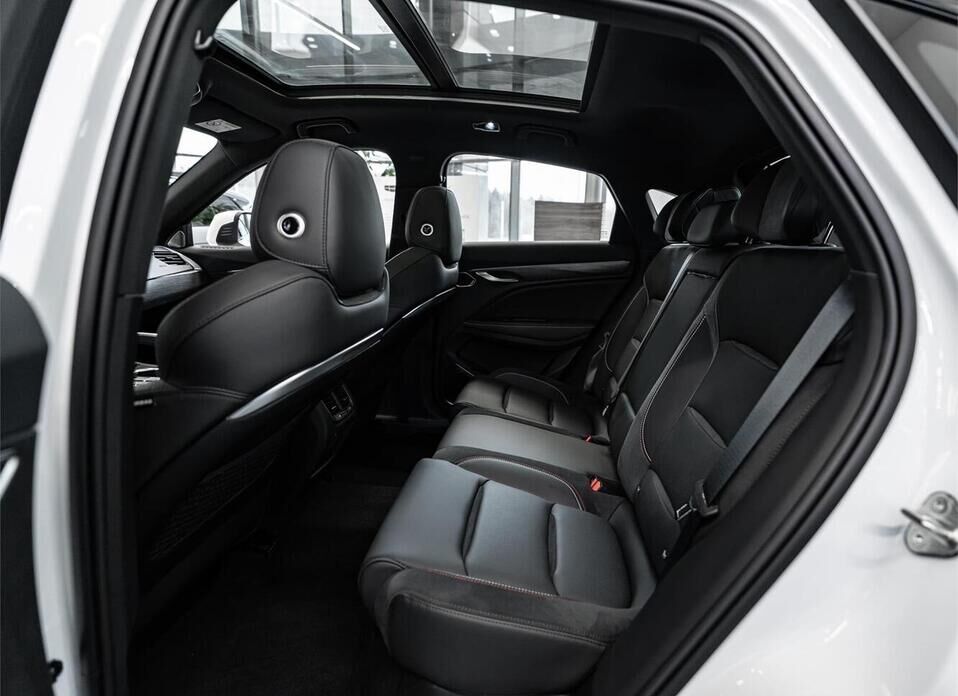 Knewstar 001 2.0 AT (238 л.с.) 4WD