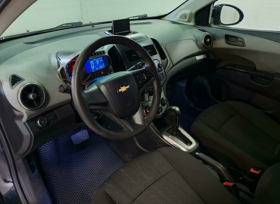 Chevrolet Aveo 1.6 AT (115 л.с.)